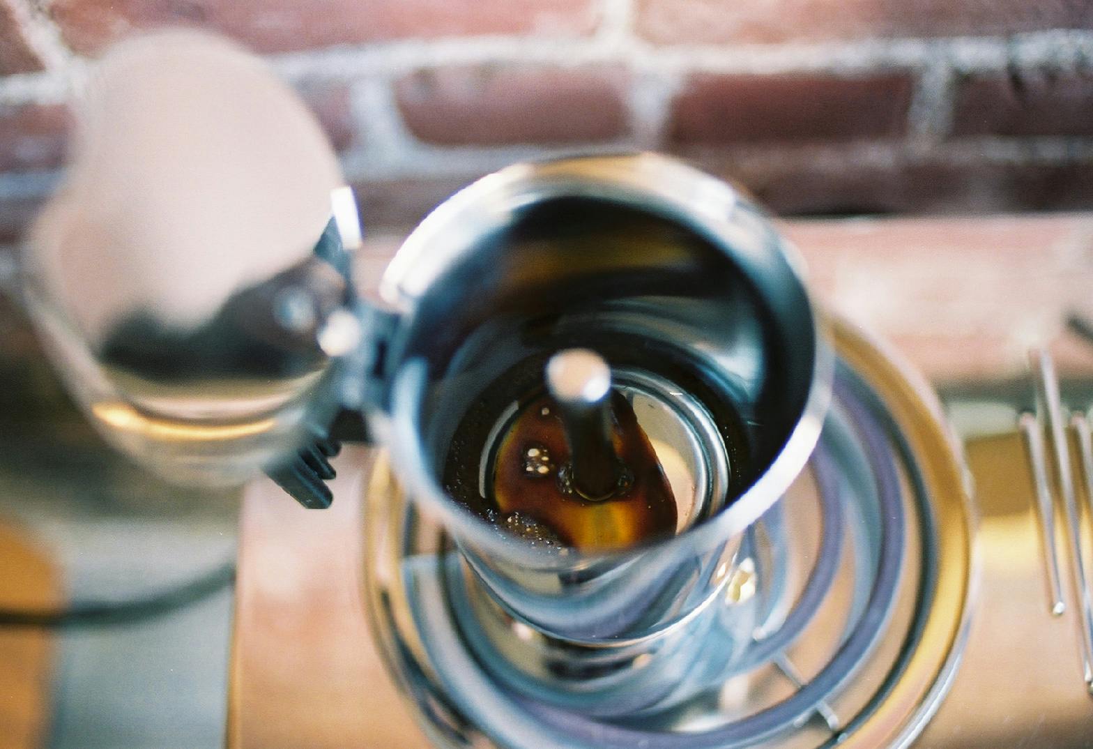 How to Brew Coffee in a Moka Pot Stumptown Coffee